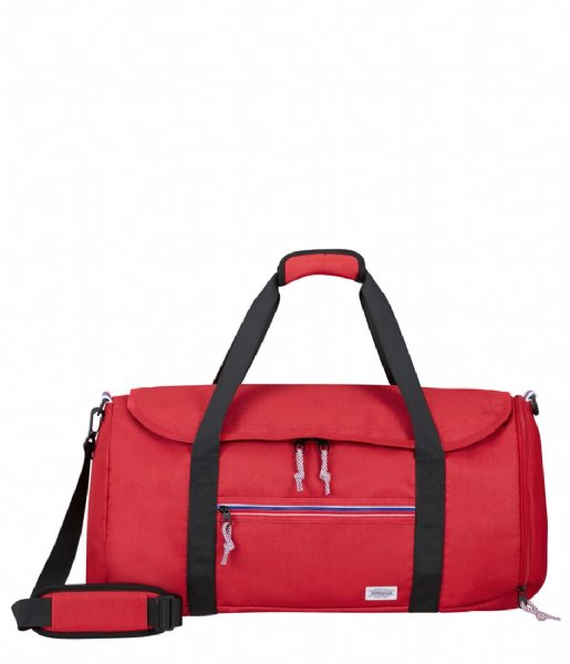 American Tourister  Upbeat Duffle Zip Red (1726)