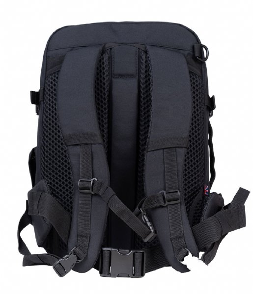 CabinZero  Classic Pro Cabin Backpack 32L 15.5 Inch absolute black