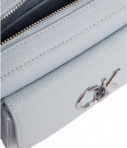 Calvin Klein  Re-Lock Camera Bag W/Flap Pbl Pearl Blue (DYI)