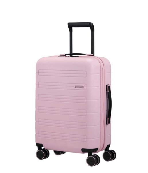 American Tourister Håndbagage kufferter Novastream Spinner 55/20 Expandable Soft Pink (5103)