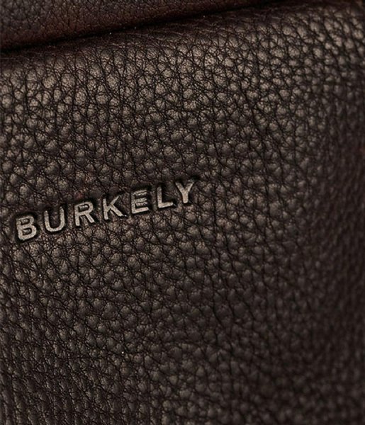Burkely  Antique Avery Laptopsleeve 13.3 inch Bruin (20)