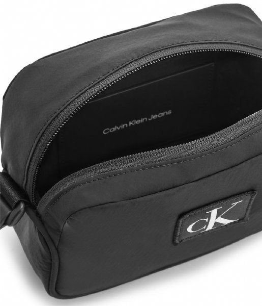 Calvin Klein  City Nylon Camera Bag20 Black (BDS)
