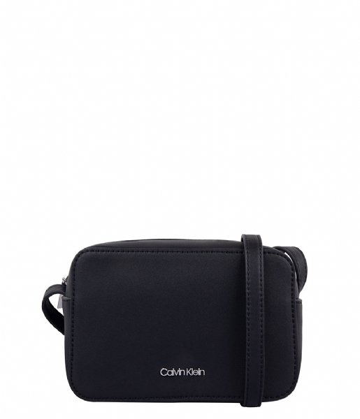 Calvin Klein  Must Camera Bag Ck Black (BAX)