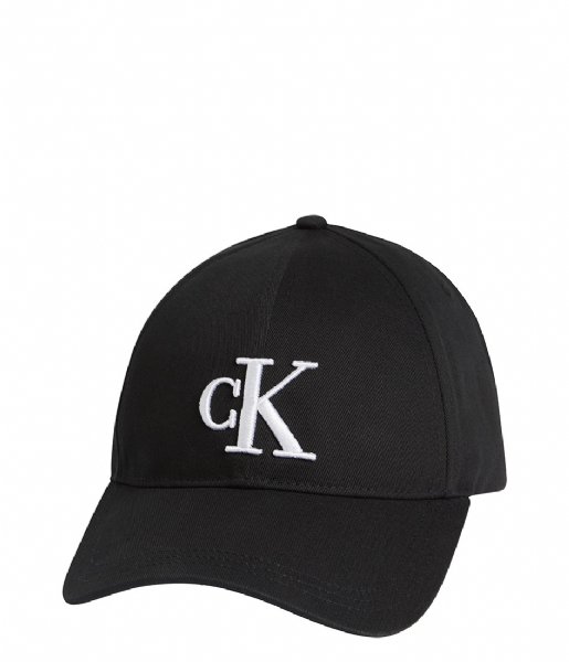 Calvin Klein  Essential Cap Black (BDS)