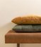 Present Time Kaste pude Cushion Ribbed velvet Moss Green (PT3791GR)