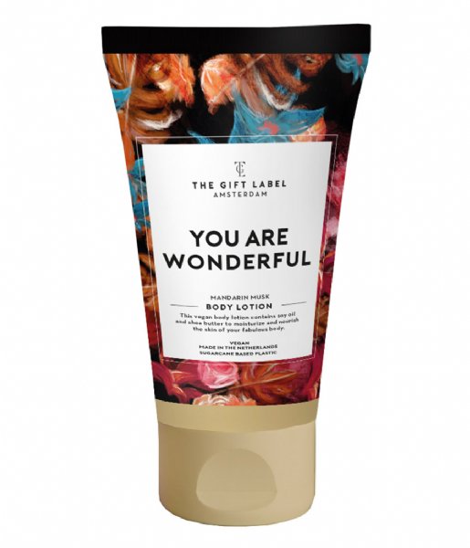 The Gift Label  Luxe hand & body care giftset You are wonderful Kumquat & Bourbon Vanilla / Mandarin Musk