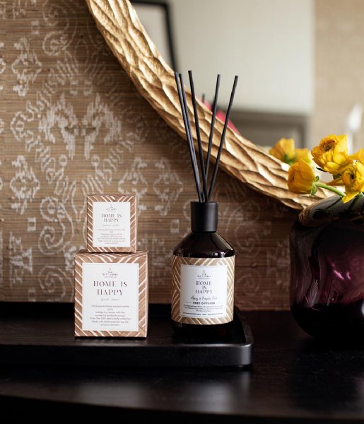 The Gift Label  Reed diffuser Spicy and royal oud Home is happy 400 ml Spicy & Royal Oud