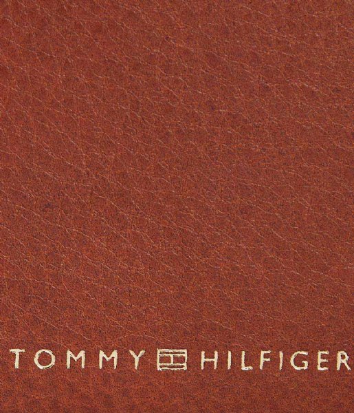 Tommy Hilfiger  Premium Leather Cc And Coin Tan (0HD)